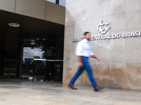 bc-divulga-ranking-de-reclamacoes;-saiba-qual-banco-esta-em-1o-lugar