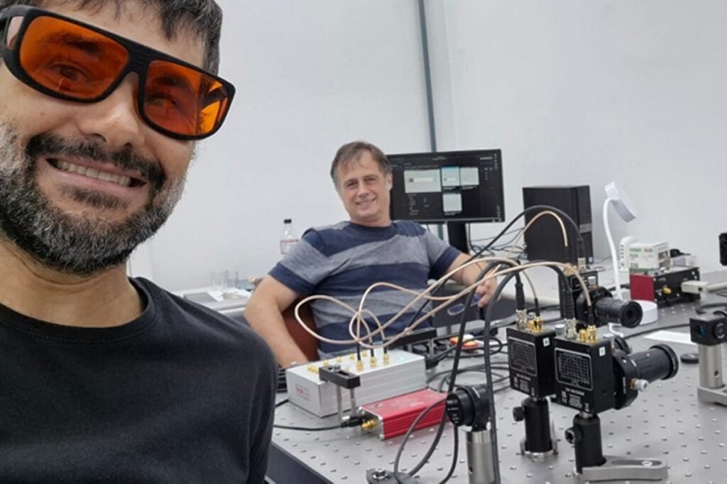 cientistas-da-unb-realizam-experimento-quantico-inedito-em-brasilia