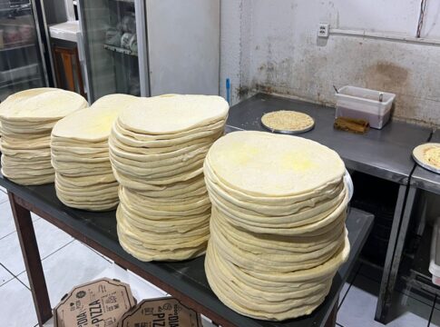 pizzaria-faturava-r$-10-mil-por-dia-com-venda-de-comida-estragada