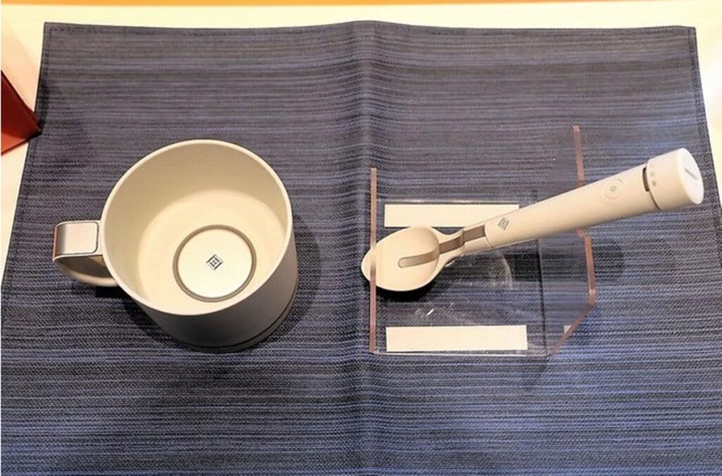 magica?-japao-cria-colher-que-deixa-alimento-salgado-sem-usar-sal