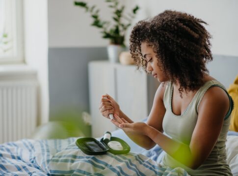 endocrinologista-orienta-7-habitos-para-manter-a-glicose-sempre-em-dia