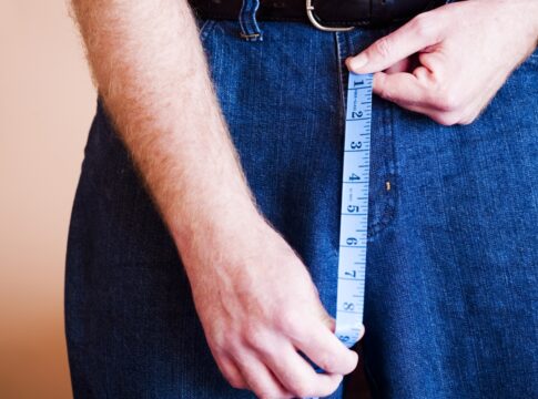 tamanho-nao-e-documento:-5-posicoes-que-funcionam-bem-com-penis-pp