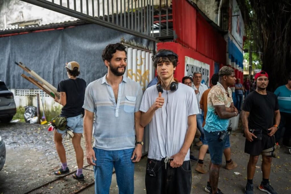 filho-de-wagner-moura-reage-a-especulacoes-sobre-apoio-a-trump