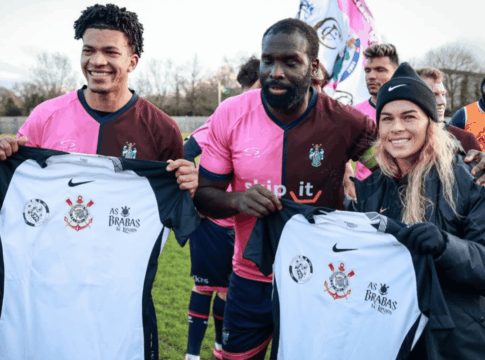 corinthians-feminino-visita-clube-que-inspirou-a-criacao-do-time