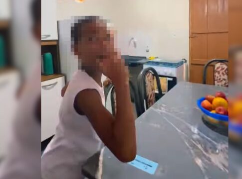 bacabal:-menino-encontrado-apos-desaparecer-retorna-a-comunidade.-veja-video