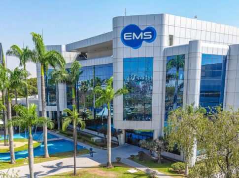 justica-condena-ems-por-falha-em-licitacao-de-remedio-contra-o-cancer