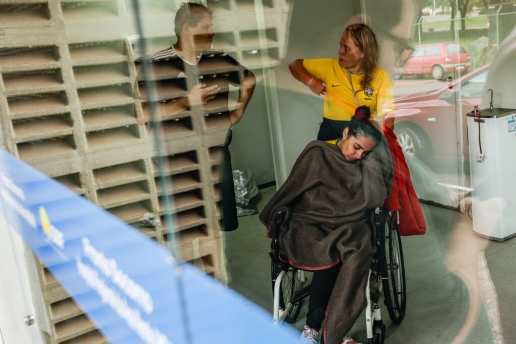 raio-em-ato-de-nikolas:-ao-menos-4-seguem-internados-em-hospital-do-df.-veja-video