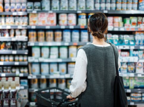 apos-4-altas-consecutivas,-confianca-do-consumidor-diminui-em-janeiro