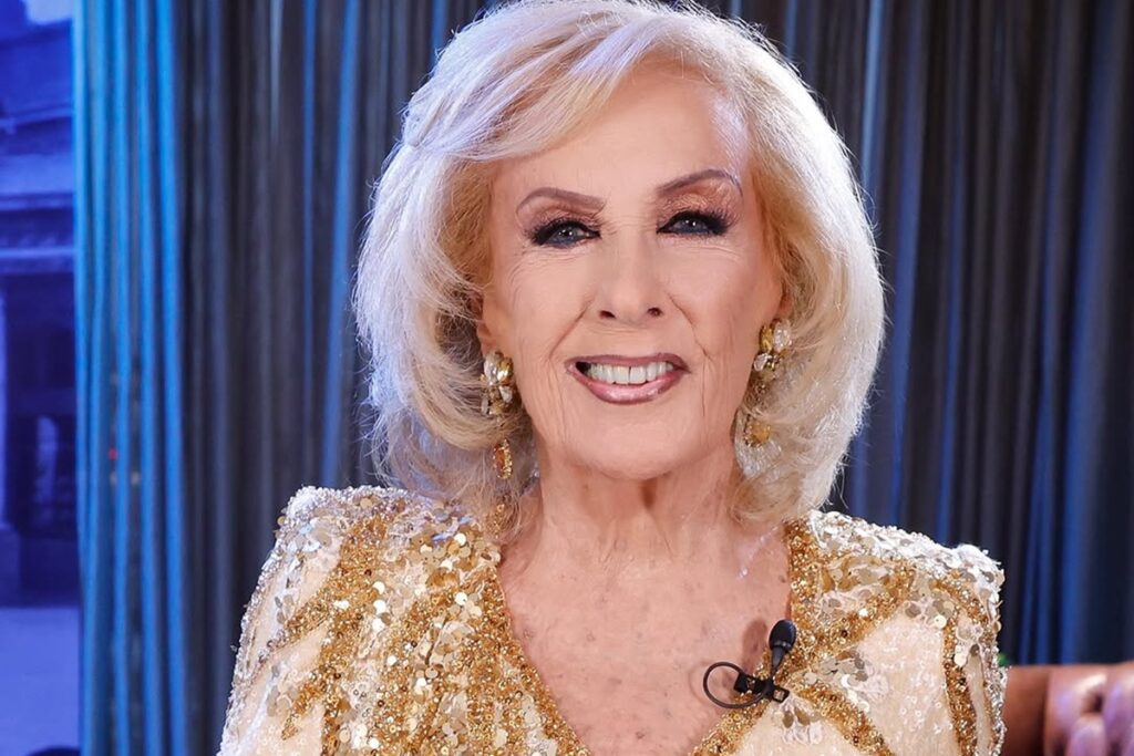 apresentadora-se-revolta-com-estatua-em-homenagem-a-ela