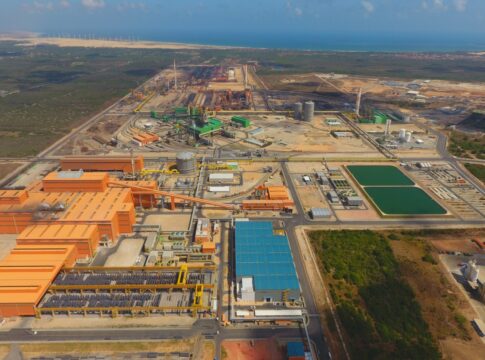 empresa-coreana-que-deve-milhoes-diz-a-credores-ter-r$-109-na-conta