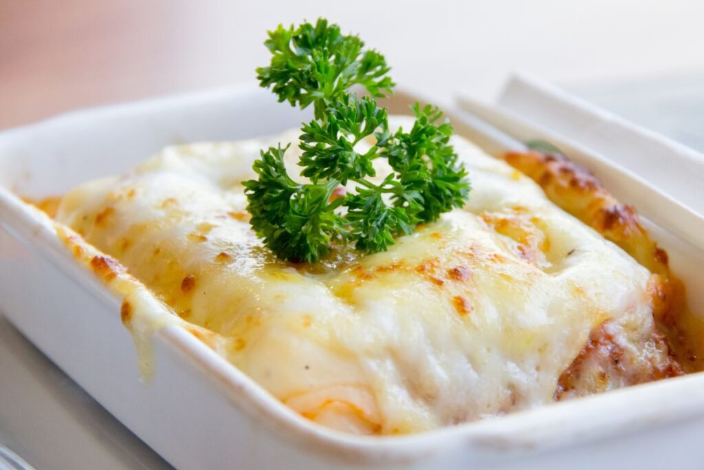 lasanha-de-brocolis-prova-que-da-para-comer-bem-na-segunda-sem-carne