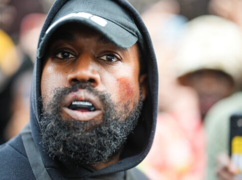 como-o-antissemitismo-levou-kanye-west-ao-ostracismo-em-hollywood