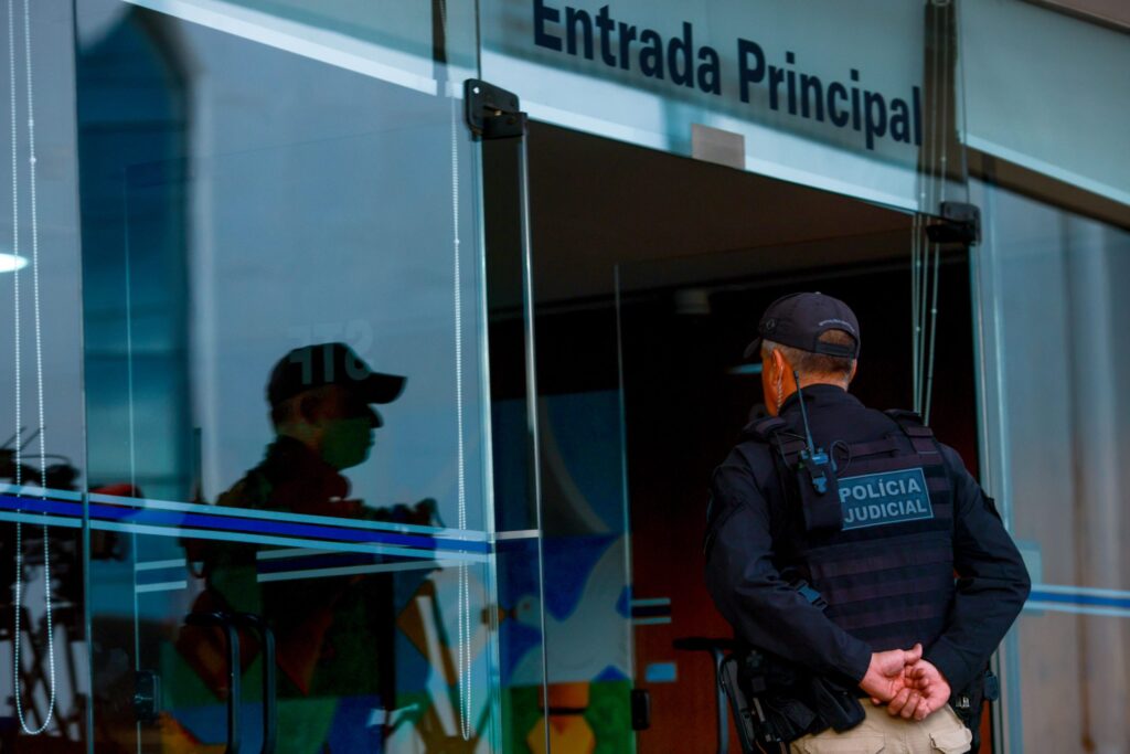 apos-adiar-2-depoimentos,-pf-ouve-mais-investigados-no-caso-master