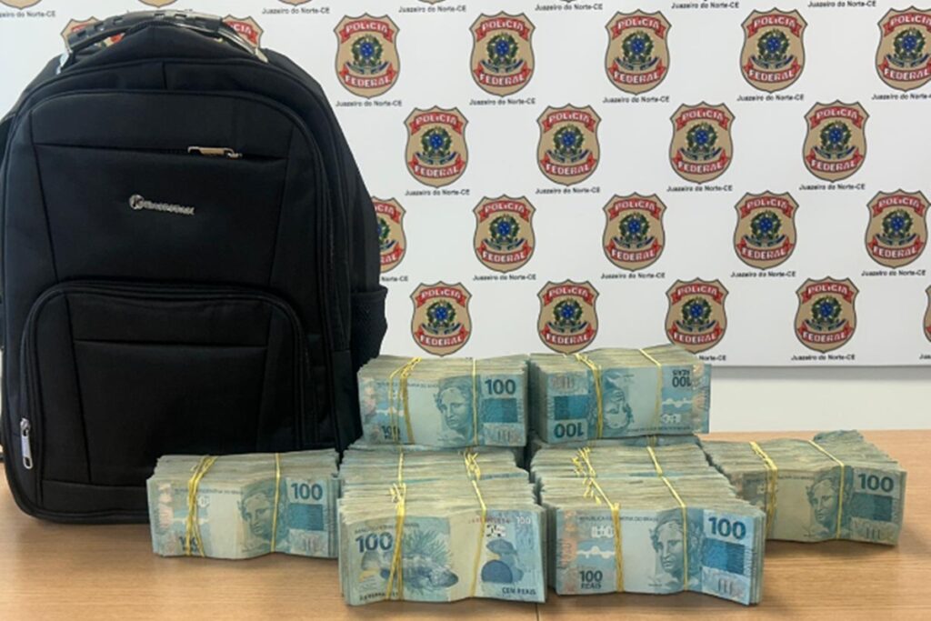 saques-milionarios-fazem-pf-apreender-mochila-lotada-com-r$-500-mil