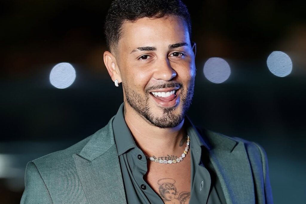 carlinhos-maia-se-pronuncia-sobre-suposto-audio-intimo-vazado