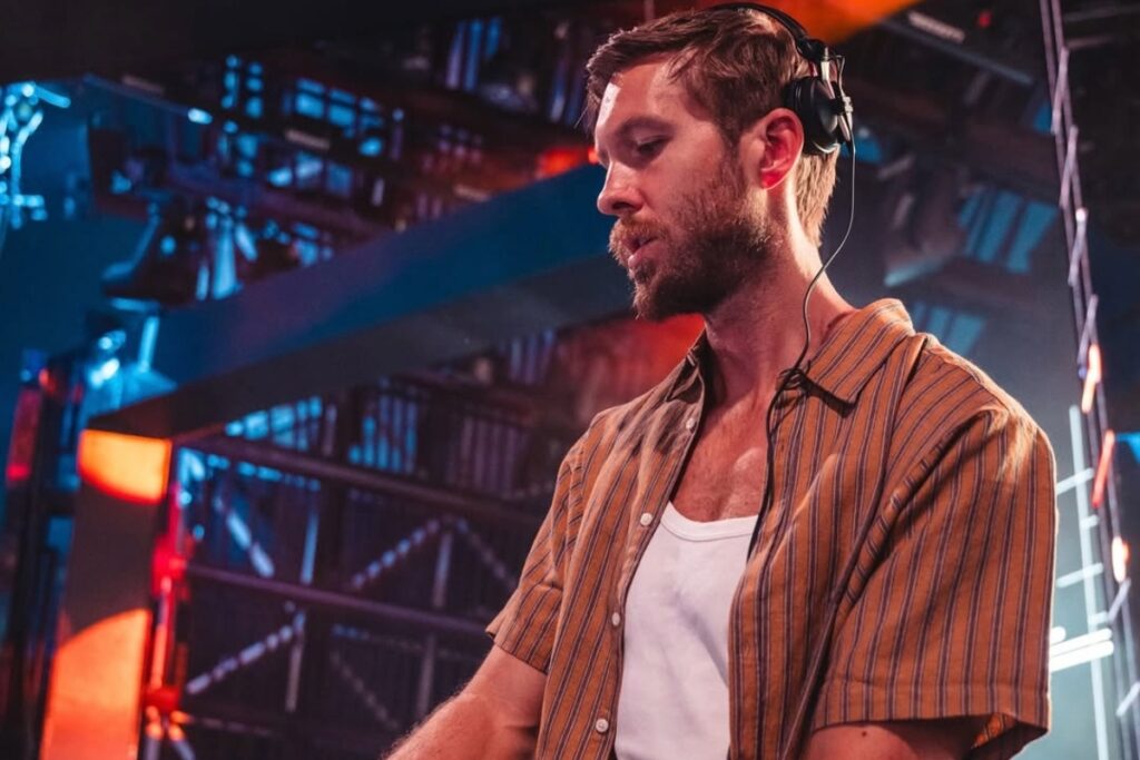 pre-carnaval-em-sp:-calvin-harris-toca-em-bloco-gratuito-no-centro