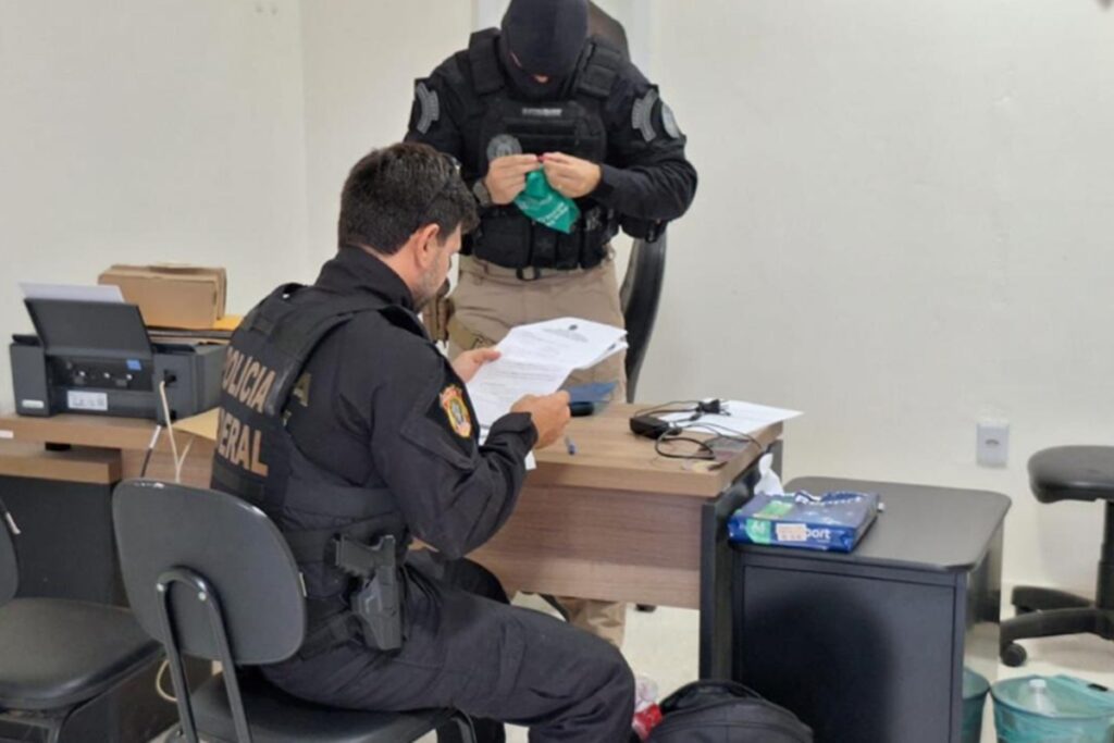 pf-mira-participacao-de-servidores-em-“rede-de-informantes”-de-faccao