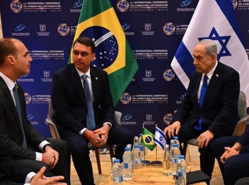 flavio-celebra-encontro-com-netanyahu-durante-conferencia-em-israel