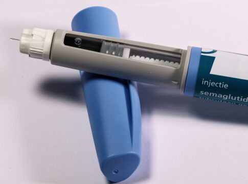 canetas-emagrecedoras-falsas:-medico-alerta-para-riscos-neurologicos