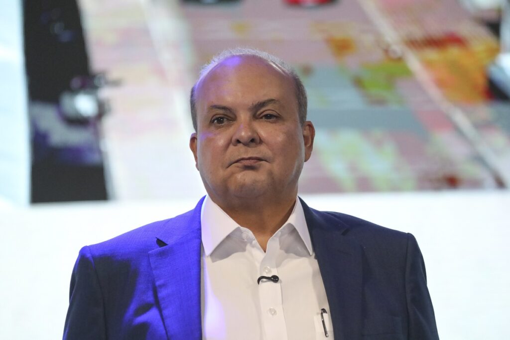 ibaneis-confirma-que-sera-candidato-ao-senado