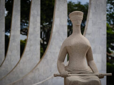 stf-da-48h-para-governo-de-sc-explicar-lei-que-proibe-cotas-raciais