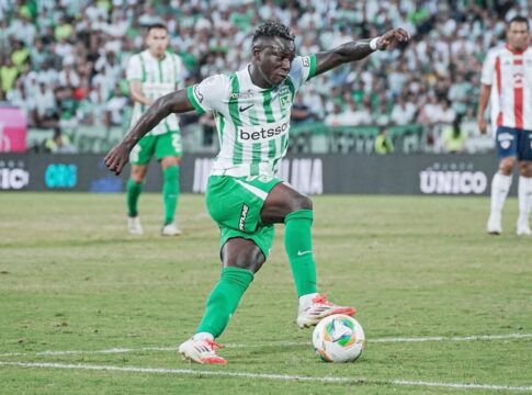 especulado-no-boca-juniors,-vasco-anuncia-a-contratacao-de-hinestroza