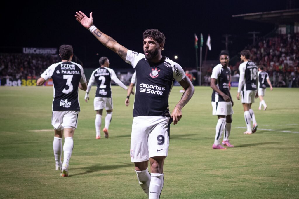 brasileirao:-yuri-alberto-comenta-estreia-e-boa-relacao-com-a-vila