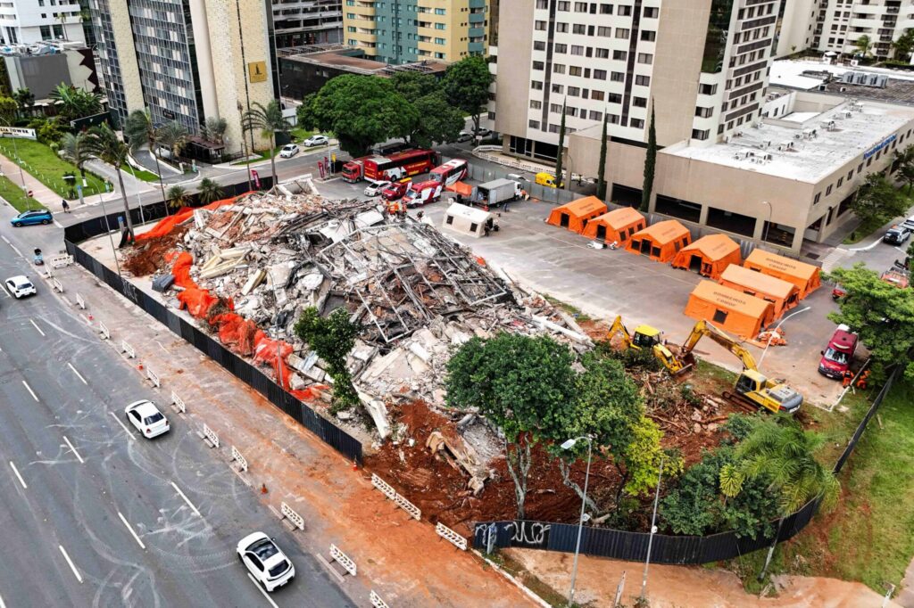 torre-palace:-implosao-de-hotel-gerou-10-mil-toneladas-de-entulho