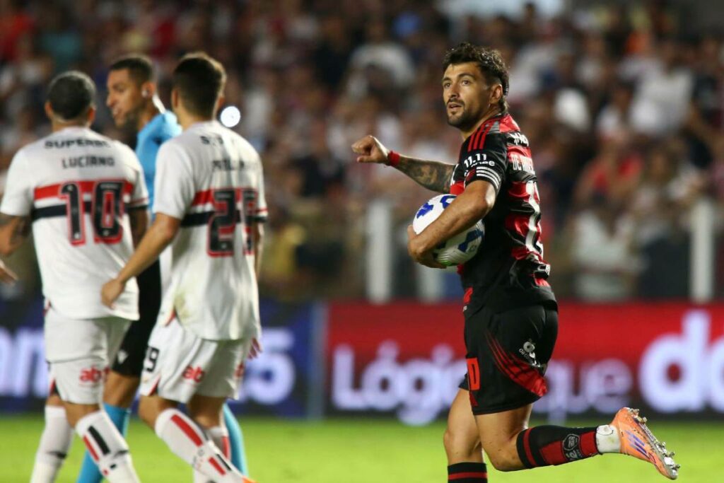 brasileirao:-sao-paulo-x-flamengo-promete-gols-e-escanteios;-veja-odds