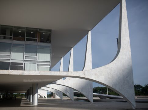 dono-do-master-foi-tres-vezes-ao-palacio-do-planalto,-fora-da-agenda