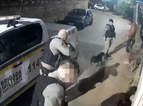 apos-cao-orelha,-cachorro-comunitario-e-baleado-por-pm-no-rs