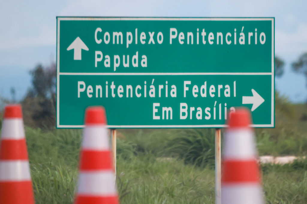 rosquinhas-e-castanhas:-gdf-atualiza-alimentos-permitidos-em-presidios