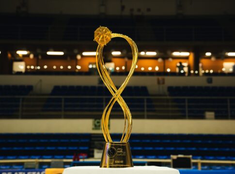 copa-super-8:-saiba-onde-assistir-a-semifinal-pinheiros-x-franca