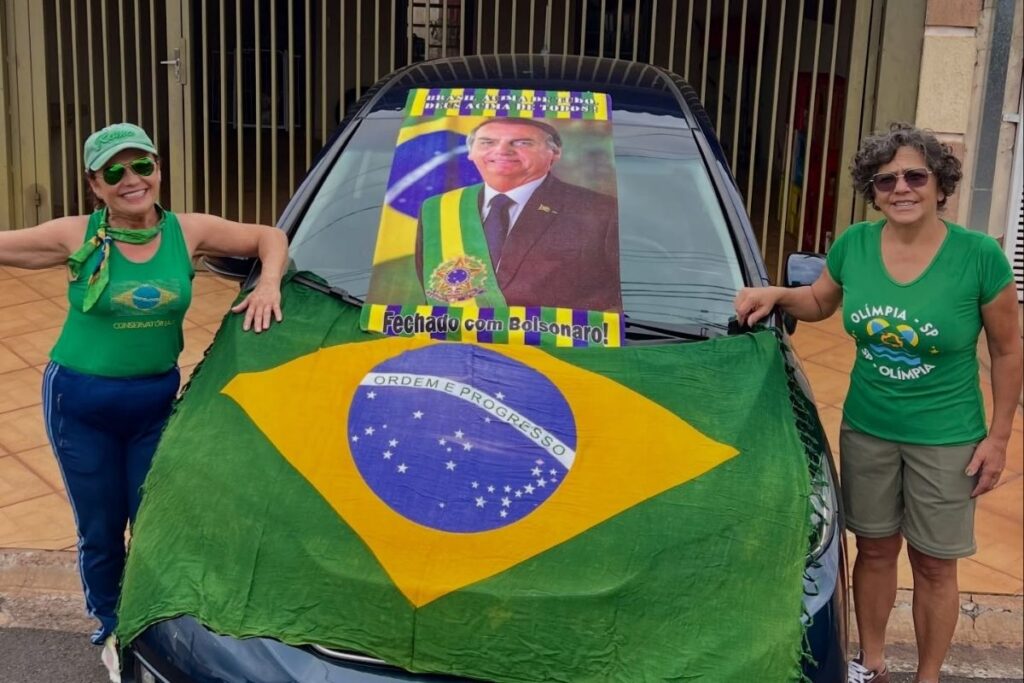 quem-sao-as-paulistas-atingidas-por-raio-em-ato-de-nikolas-ferreira