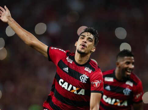 veja-a-linha-do-tempo-do-acerto-entre-flamengo-e-west-ham-por-paqueta