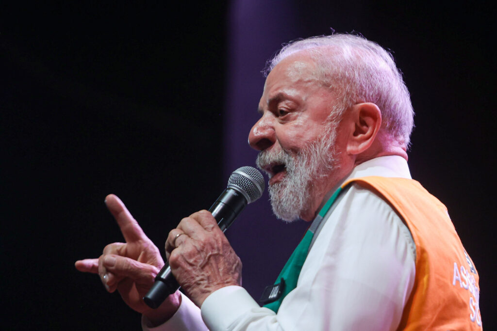 parana-pesquisas-traz-lula-lider-em-1o-turno-e-empates-tecnicos-no-2o