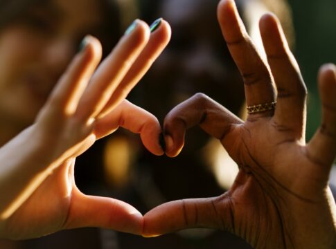 vai-dar-namoro?-veja-a-previsao-dos-astros-para-o-mes-de-fevereiro