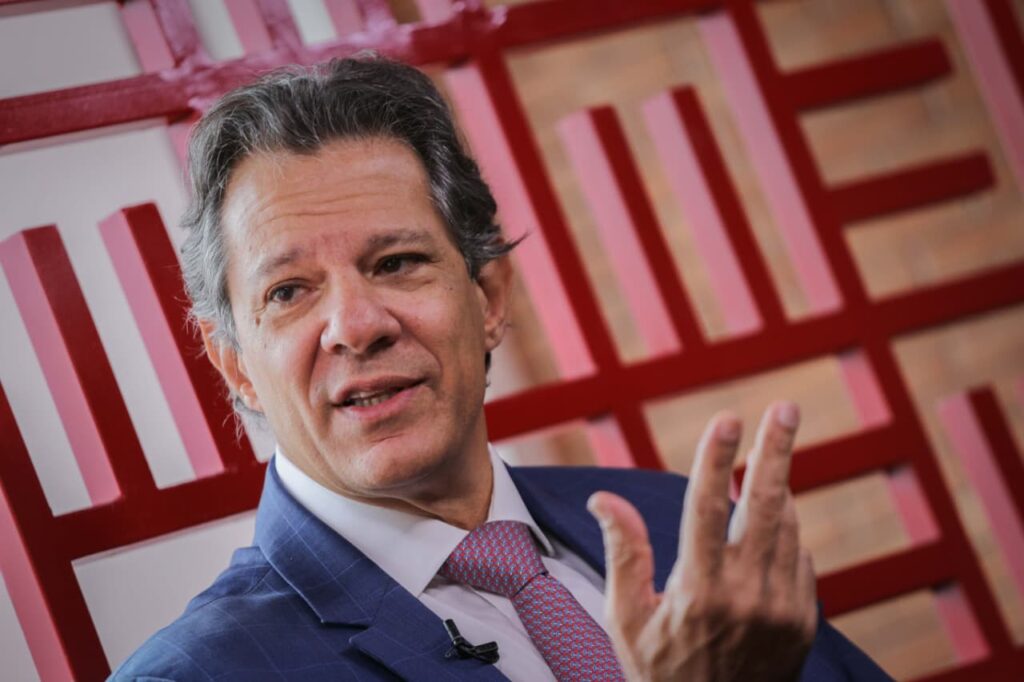 haddad-sai-em-defesa-de-secretario-cotado-para-a-fazenda-e-alvo-do-pt