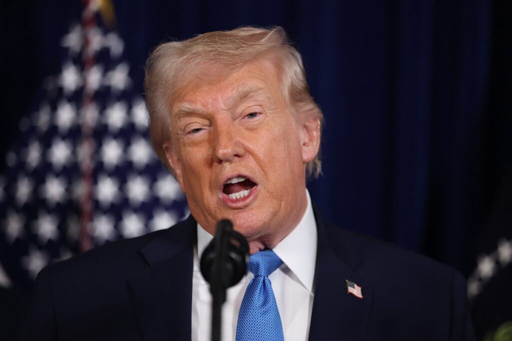 em-novo-ataque,-trump-chama-powell-de-“idiota”-apos-decisao-do-fed