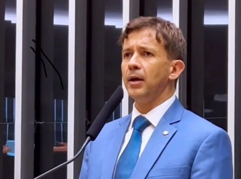 deputado-eduardo-velloso-se-pronuncia-apos-ser-alvo-de-operacao-da-pf