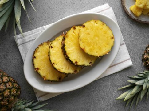 nutrologo-explica-se-o-abacaxi-aumenta-a-glicose-e-da-dicas-de-consumo