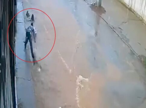 mae-e-filha-sao-arrastadas-por-enxurrada-durante-temporal-no-entorno.-veja-video