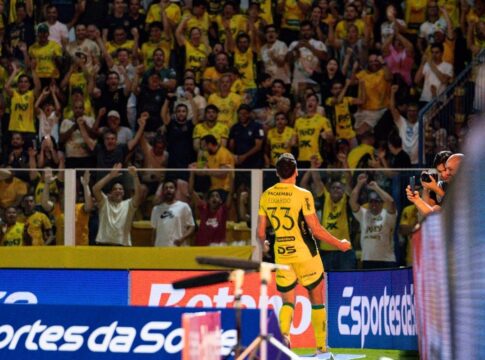 de-virada,-mirassol-bate-vasco-e-vence-primeira-no-brasileirao