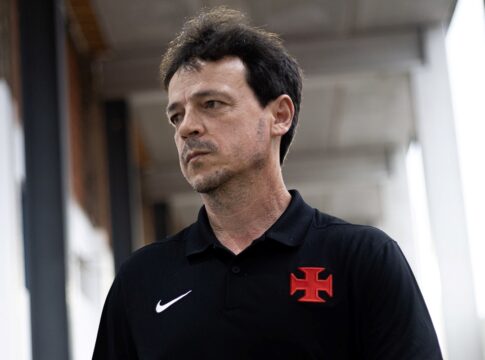 diniz-fala-sobre-bronca-em-jogadores-e-avalia-derrota-para-o-mirassol