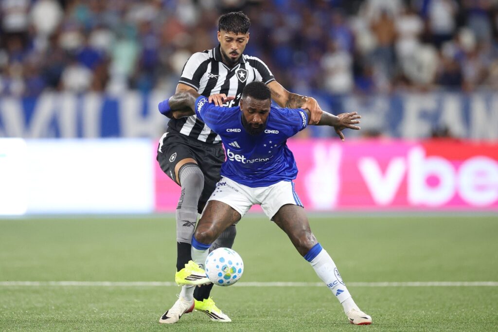 brasileirao:-confira-os-melhores-momentos-de-botafogo-4-x-0-cruzeiro