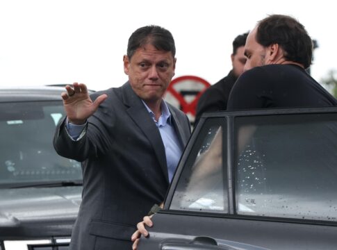 em-visita,-tarcisio-e-bolsonaro-discutiram-vice-de-flavio-e-senado
