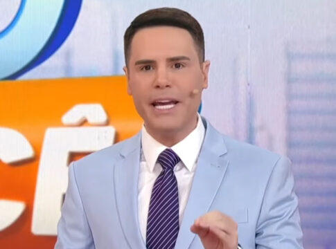 insatisfeito,-luiz-bacci-pede-demissao-do-sbt