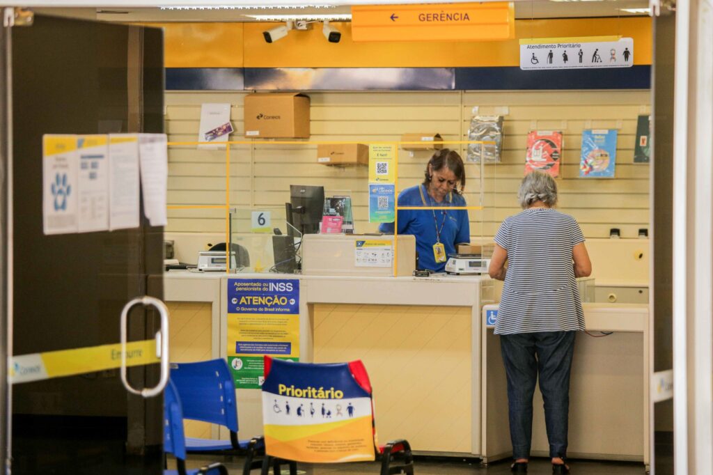 correios-reabrem-inscricoes-para-pdv;-cortes-podem-chegar-a-10-mil