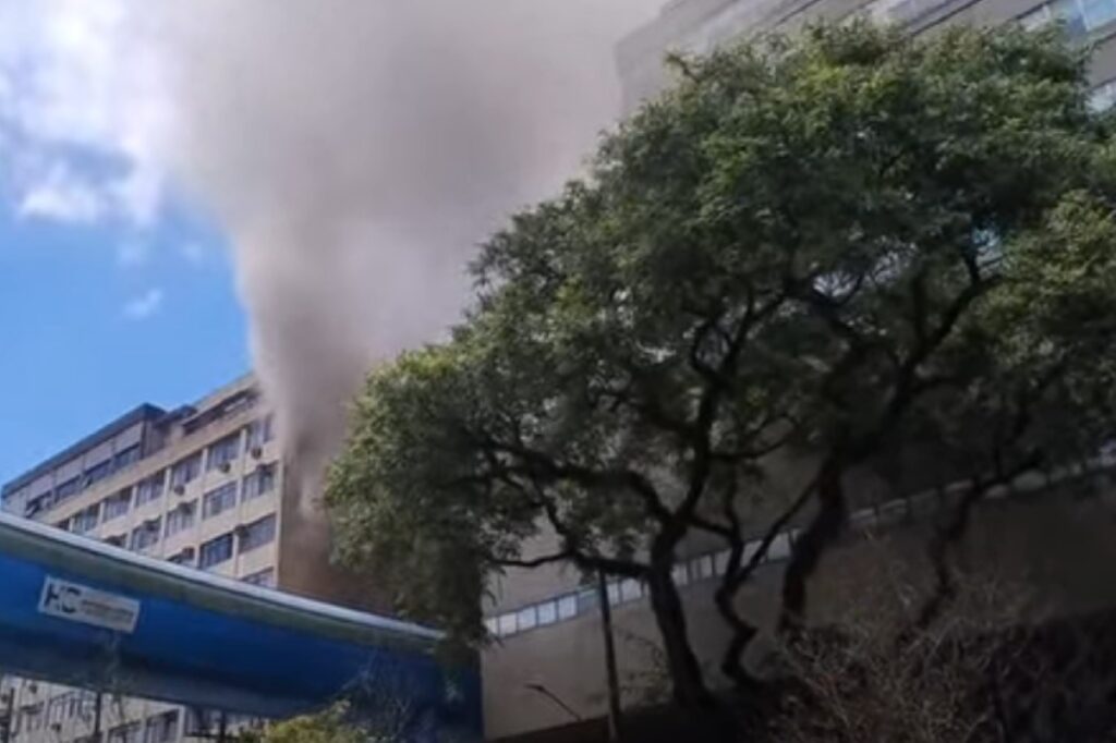 veja-incendio-que-atinge-predio-do-instituto-do-coracao-em-sao-paulo.-video