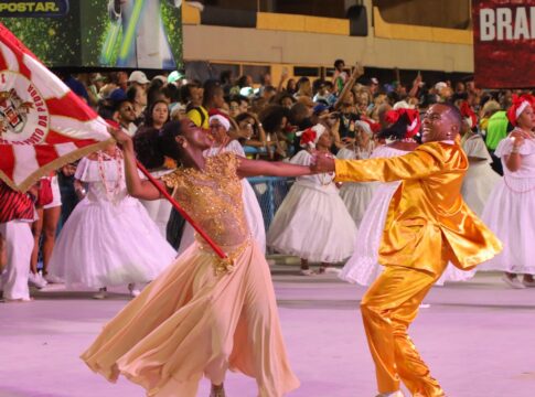 escolas-do-grupo-especial-do-rio-comecam-hoje-ensaios-tecnicos